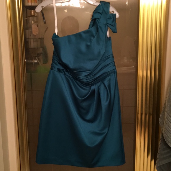 Wedding or Prom Dress - Picture 3 of 5